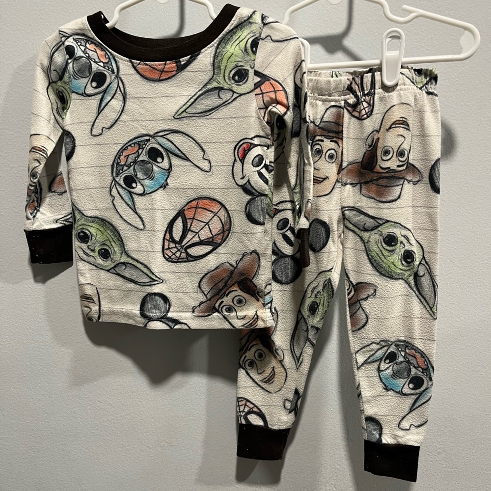 Disney 100 Unisex 3T Pajama Set Character Mash-Up